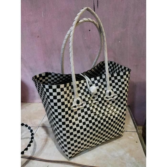 PAKET GROSIR 50BJ TAS ANYAMAN UK 22X22X25