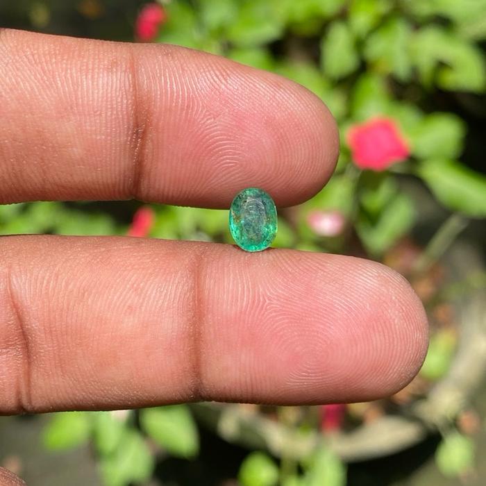Natural zambian Emerald Beryl Jamrud batu zamrud colombia ukuran Kecil dim 7x5.5x3