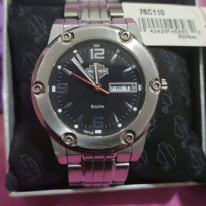 Bulova Jam Tangan Pria Harley-Davidson 76C110 Authentic dengan Tampilan Elegan dan Desain Sporty
