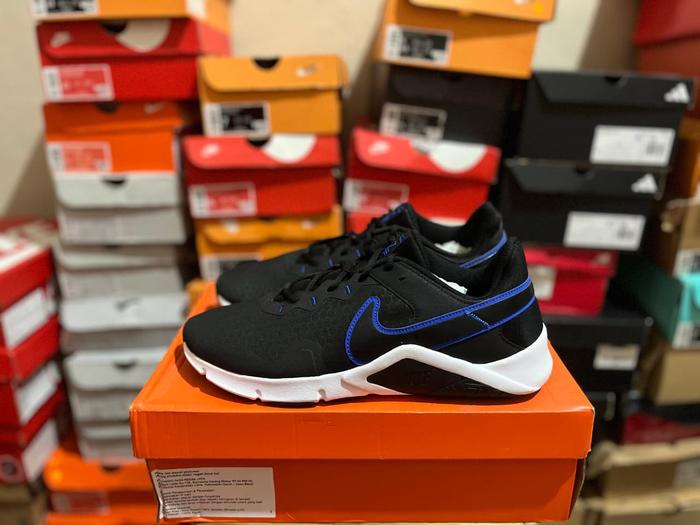 NIKE LEGEND ESSENTIAL 2 - ART CQ9356 403