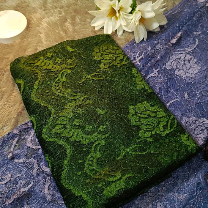 KAIN KEBAYA SANTILY MOTIF BUNGA 2 BAJU