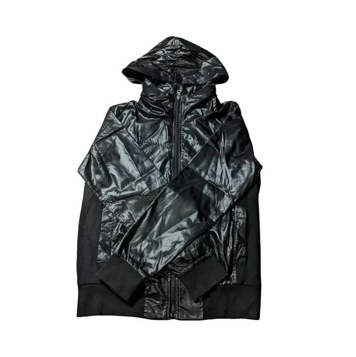 Jaket Eight Windbreaker Outdoor Hoodie Thrift Preloved Second Branded