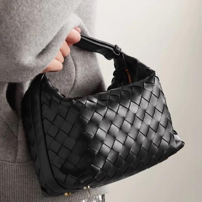 Bag bottega black preloved