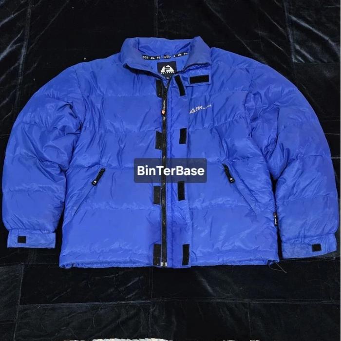 Jaket Bulang Fila Outdoor Original Ultra light Jumbo Ukuran XL PreLoved Down Jacket Original musim d