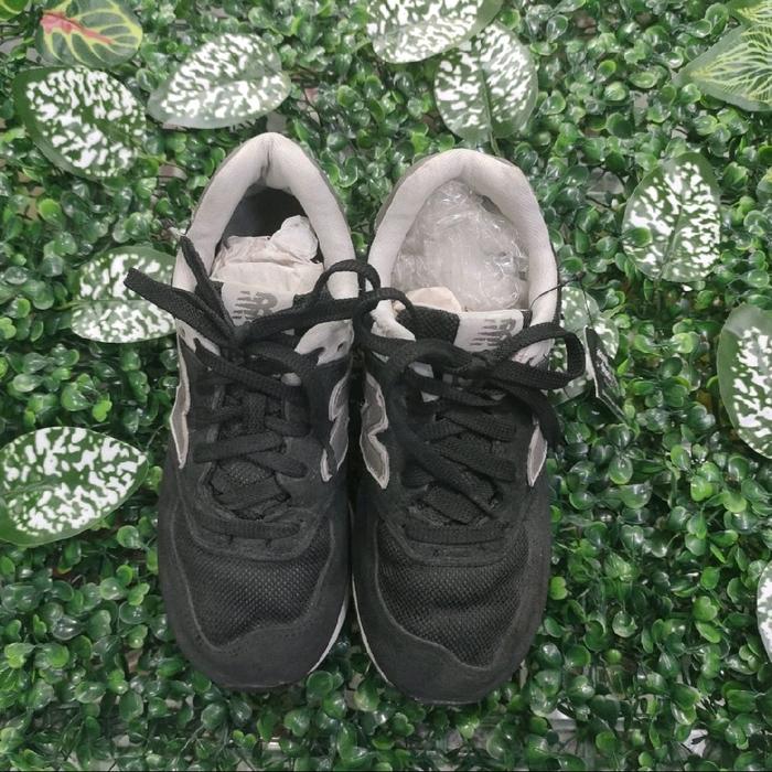 SEPATU SECOND NEW BALANCE 574