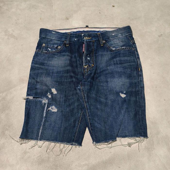 Celana pendek denim jeans pria dsquared ripped bekas