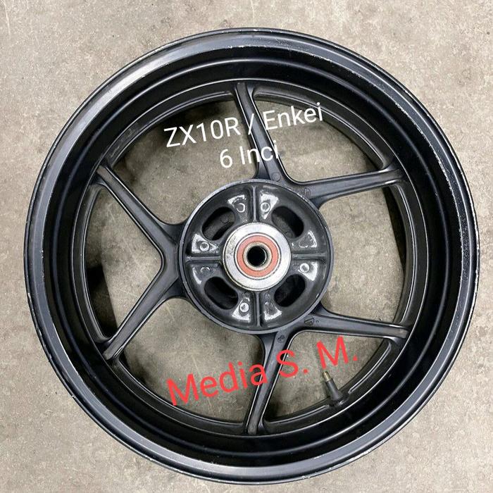 Velg belakang original kawasaki ZX10R ZX-10R (Enkei / 6 inci)