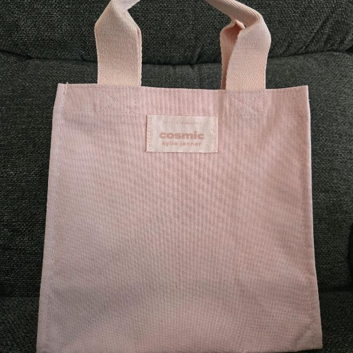 Vip Gift Cosmic Kylie J Mini Totebag/Tas Jinjing/Lunchbag/Tas lunchbox/Goodiebag/Tas souvenir