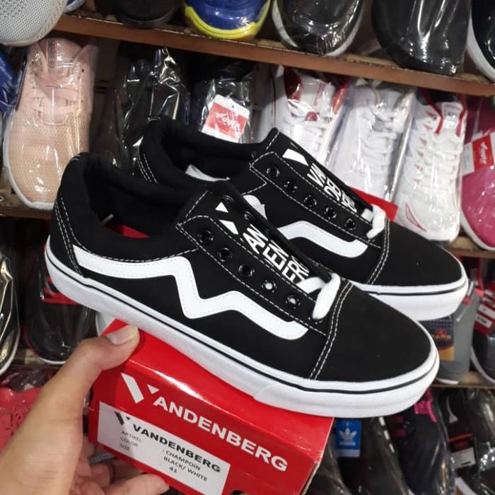 sepatu sneakers pria vandenberg champion original