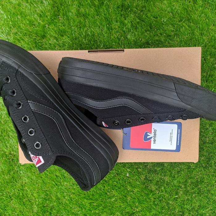 ventela public low full black