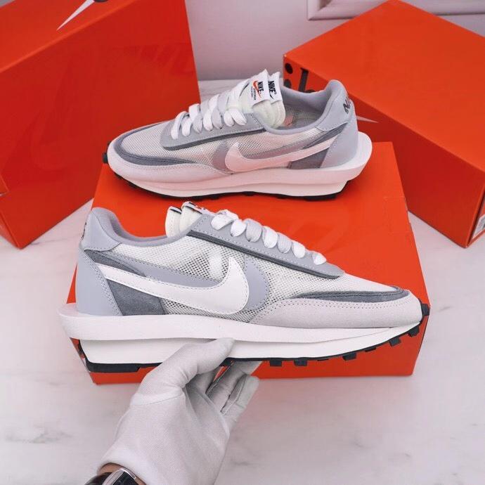 Sacai x Nike LDV Waffle " Summit White "