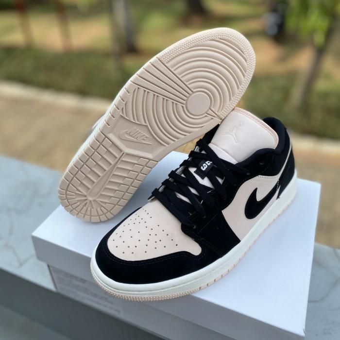 Nike Air Jordan 1 Low WMNS Guava Ice