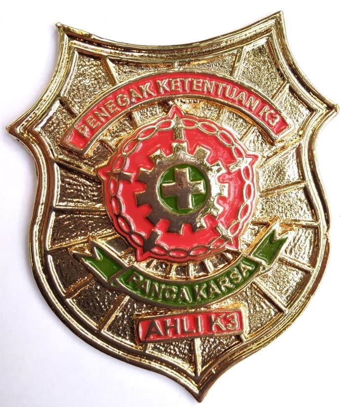 LENCANA AHLI K3 UMUM / KESELAMATAN, DAN KESEHATAN KERJA (K3)