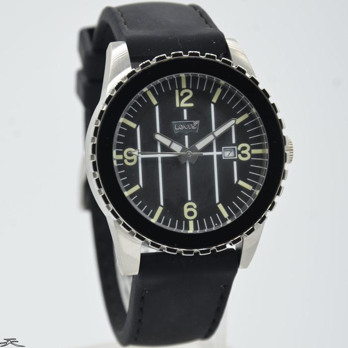 LEVIS LTJ0501 - Jam Tangan Pria Rubber Original - Black