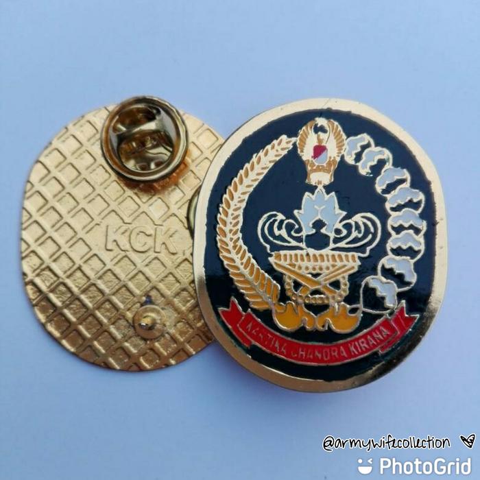 lencana pin persit kck tipis kuningan