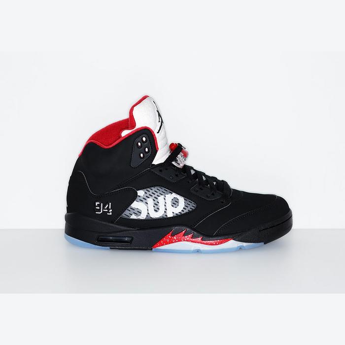 Supreme x Air Jordan 5 Retro "Black"