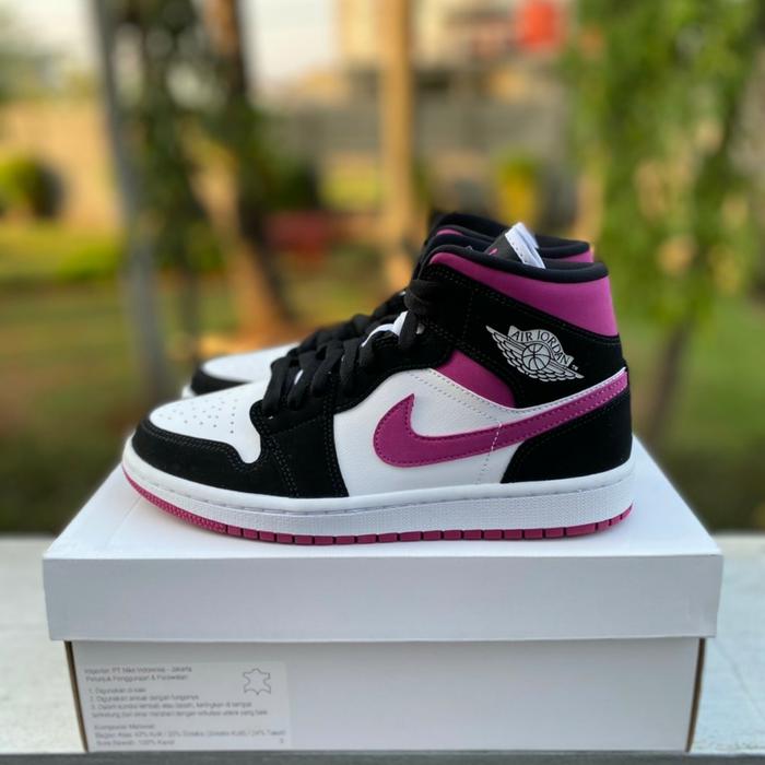 Nike Air Jordan 1 Mid WMNS Black Cactus Flower
