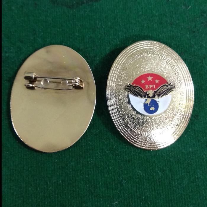 Pin Kuningan Organisasi custom