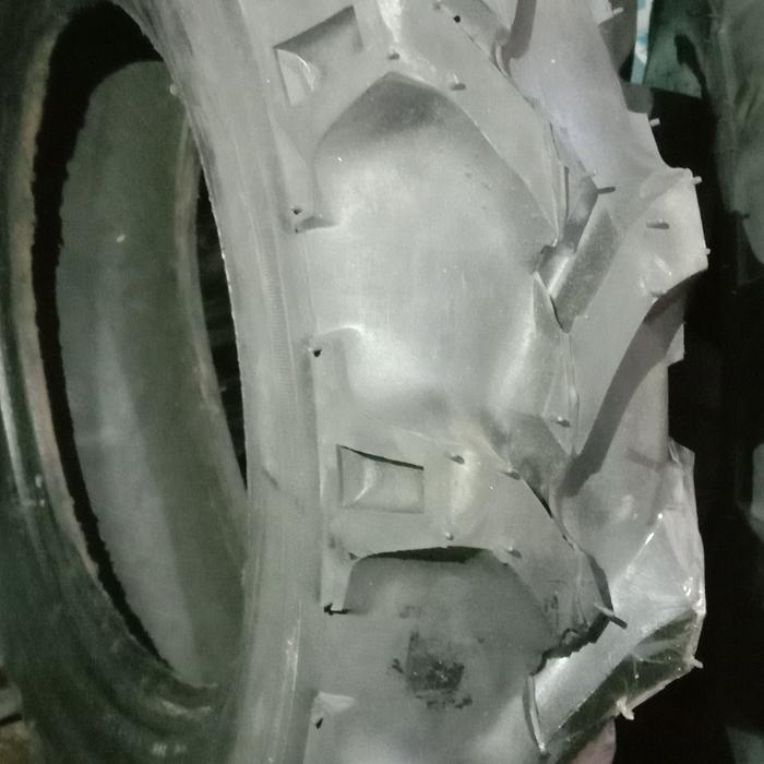 Ban Traktor Ring 13 MERK Grand Prix (Fulkanisir)