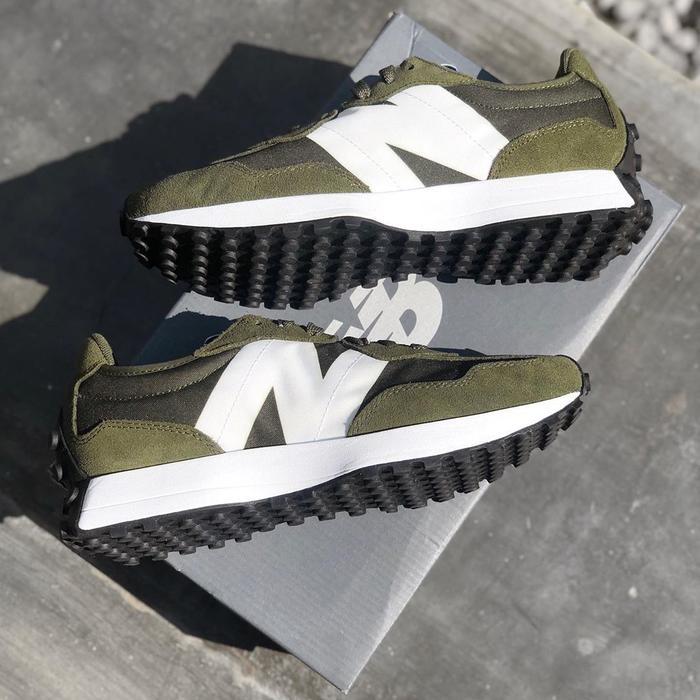 New Balance 327 Olive Green