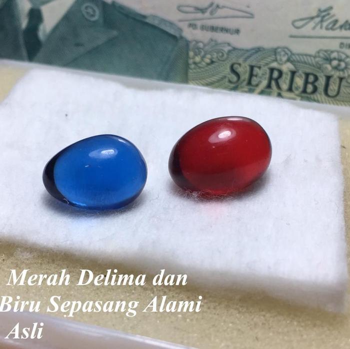 Batu Merah Delima dan Delima Biru Besar Sepasang Asli Code 567