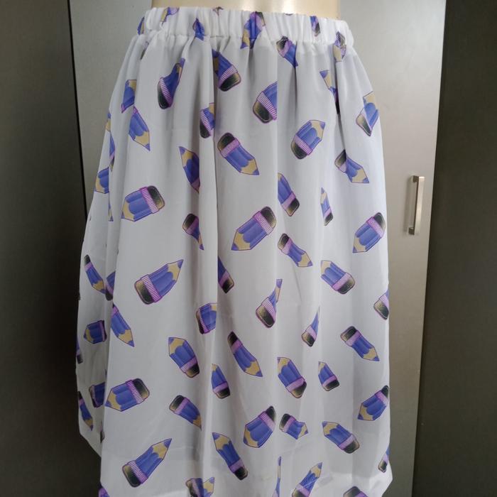 Rok pendek sifon motif pensil ungu