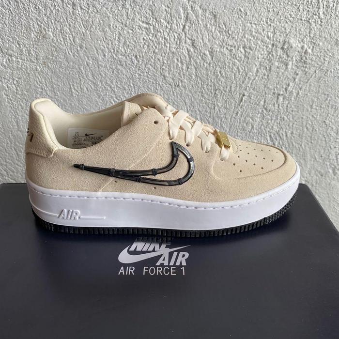 Nike Air Force 1 sage low lx light cream women original murah