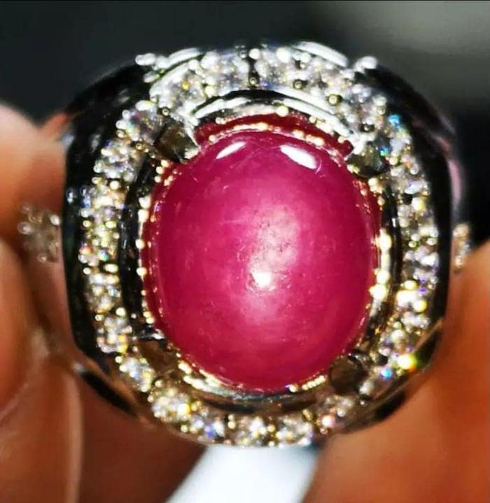 Natural Red Ruby Star Burma Fatkwa