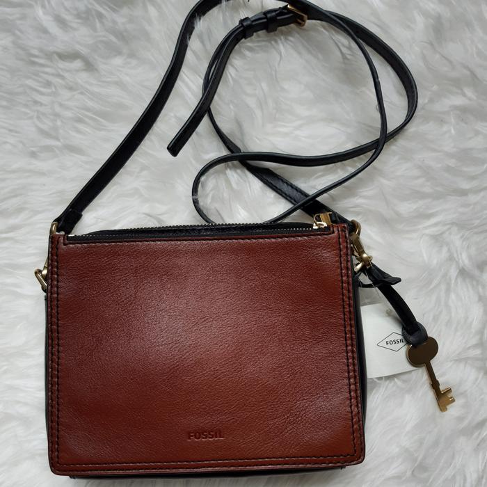 Fossil tas campbell brown black with key