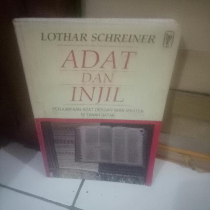 Adat dan injil