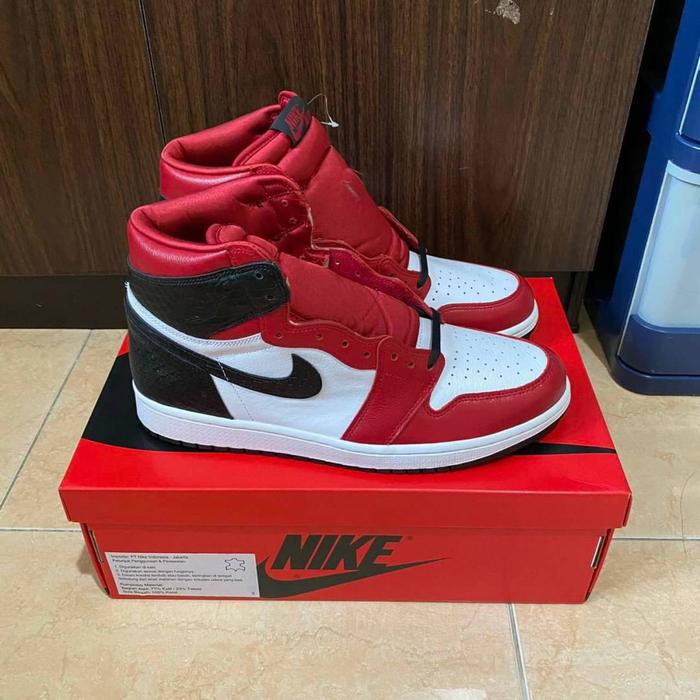 Jordan 1 high snakeskin