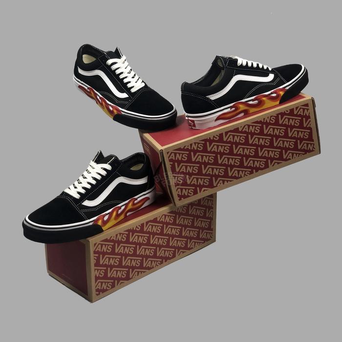VANS CLASSIC OLD SKOOL (FLAME CUT OUT) BLACK ORIGINAL