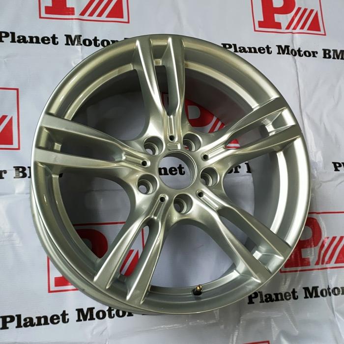 Velg R18.Bmw F30