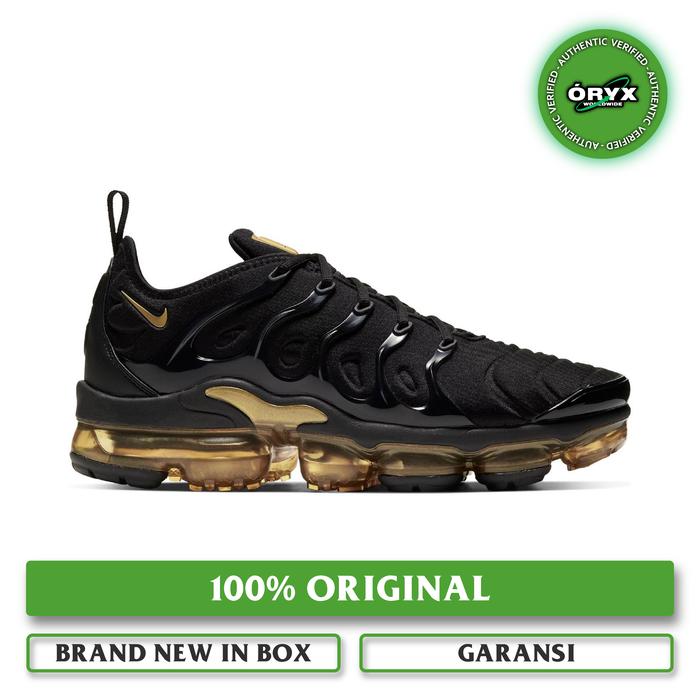 Nike Air VaporMax Plus Black / Metallic Gold