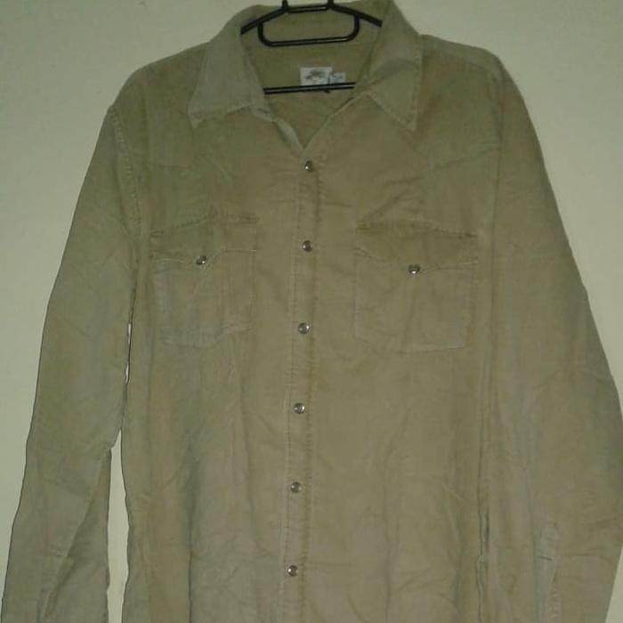 Kemeja Korduroi/Korduroy lengan panjang merek K JEANS warna Crem polos size L Pria Tangan Soap Kosme
