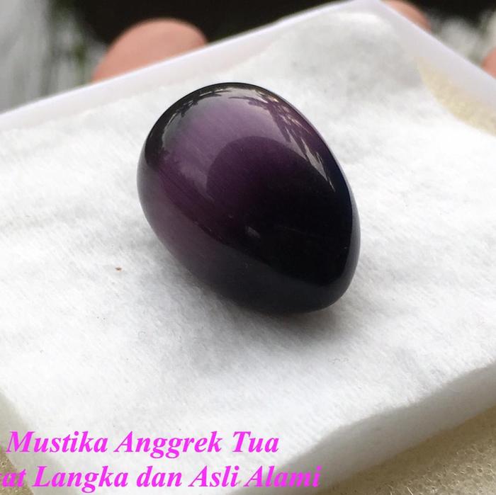 Batu Mustika Bunga Anggrek Ungu Langka dan Asli