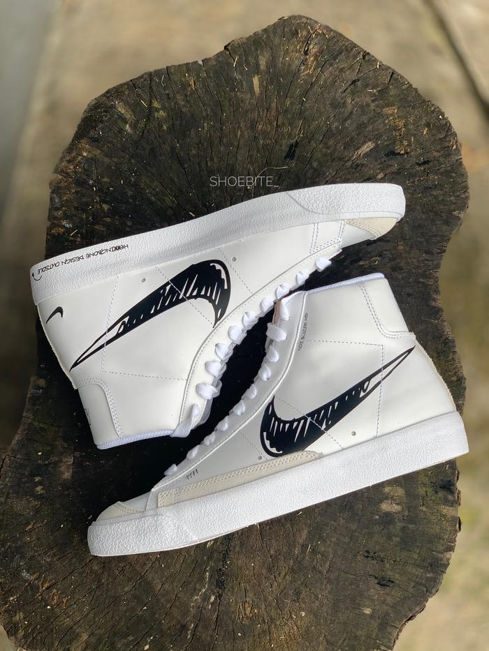 NIKE BLAZER MID VINTAGE 77 SKETCH WHITE BLACK