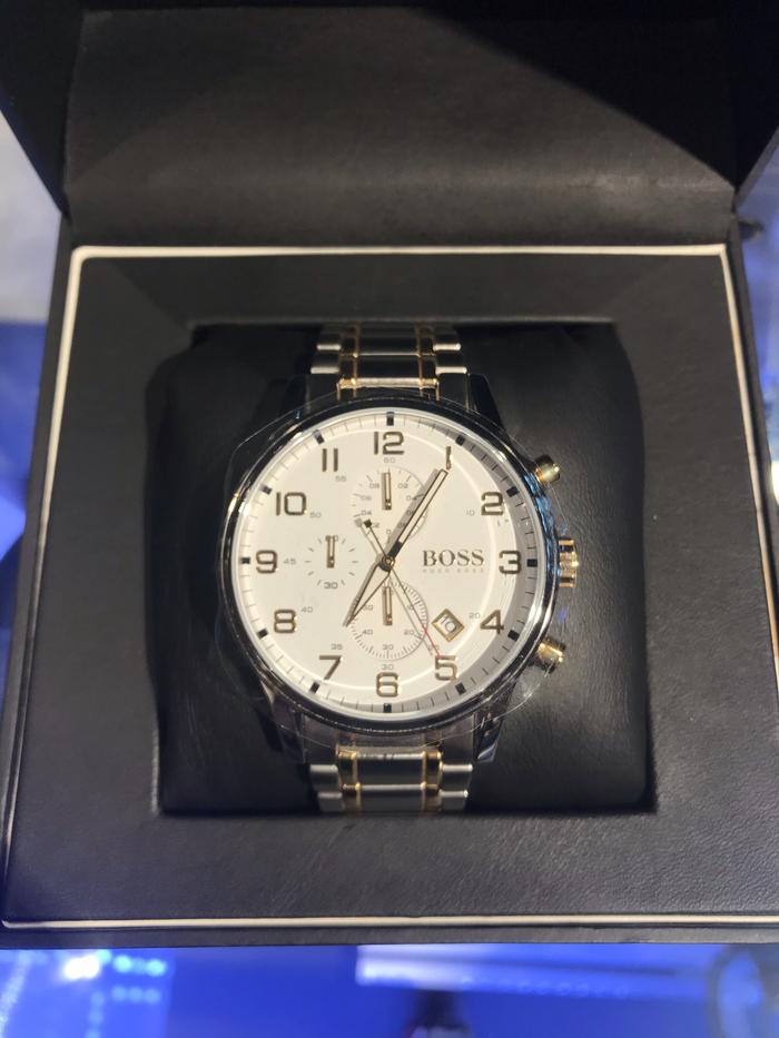 Jam Tangan Cowok merk Hugo Boss Original type 1513236