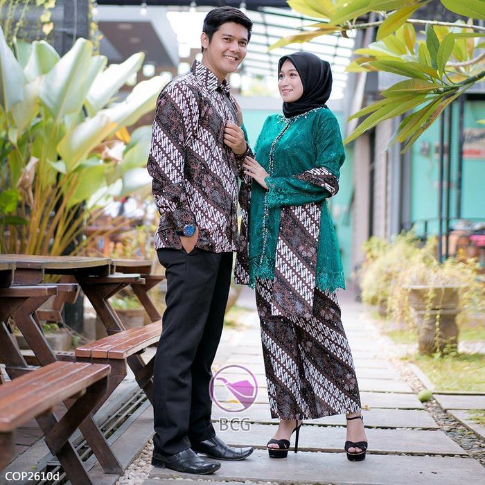 COUPLE KEBAYA BATIK BROKLAT BANGSAWAN TERBARU BAJU TUNANGAN