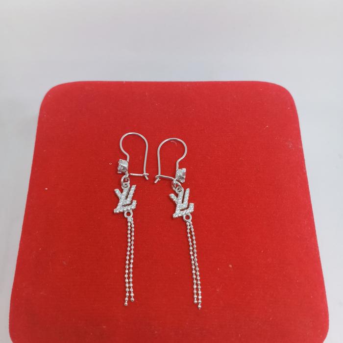 Anting Panjang LV perak silver925 Lapisan emas putih A14