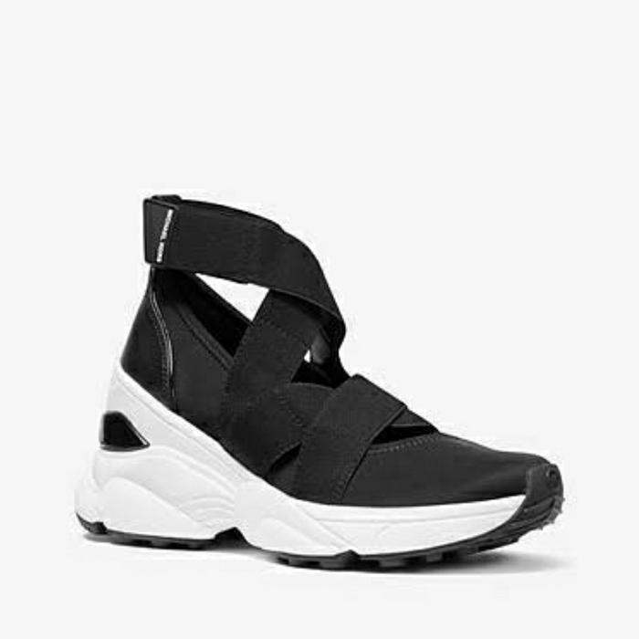 MK Chessa Trainer Black Original