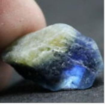 24.7CT.ROUGH Blue SAPPHIRE Mogok Burma NATURAL100% UNHEATED