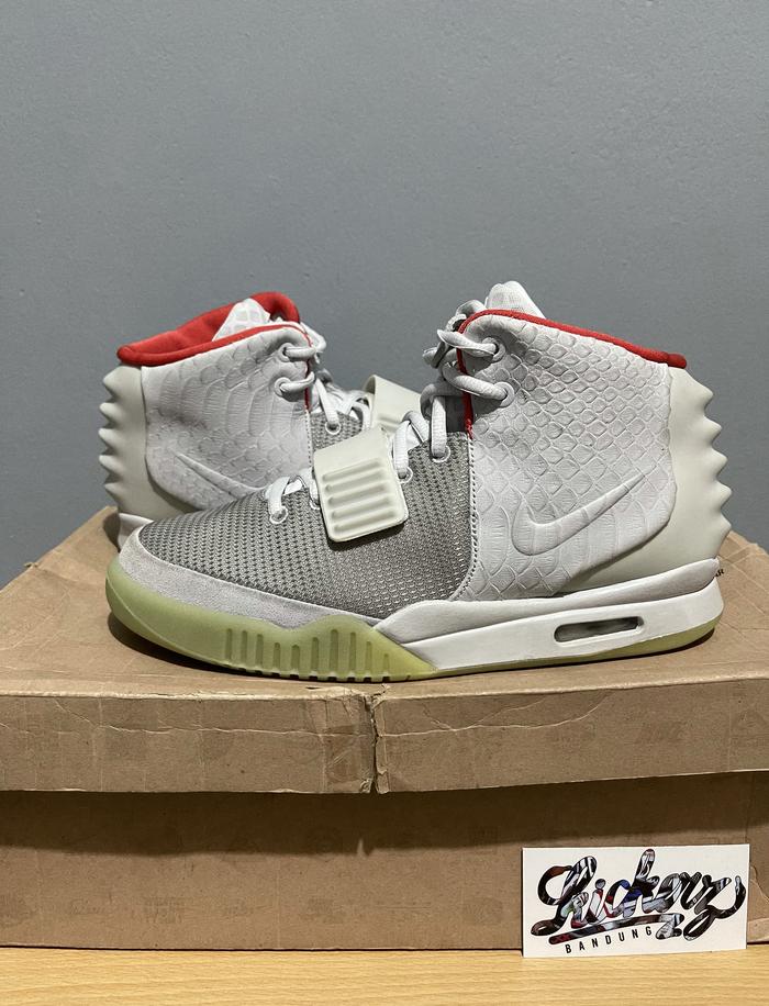 Nike Air Yeezy 2 NRG Pure Platinum ORIGINAL