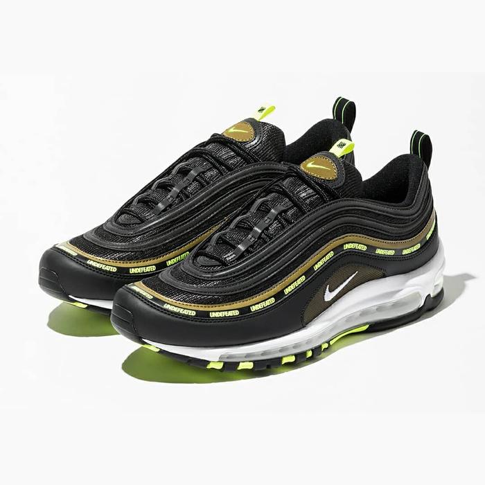 nike air max 97 x undefeated