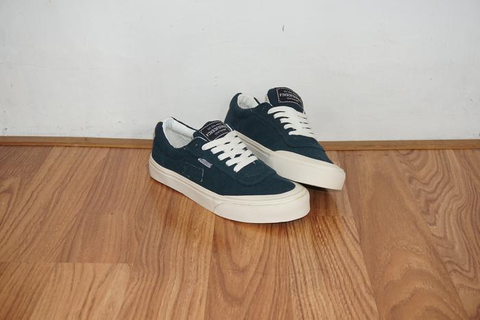 Poison Street Krueger Corduroy Green