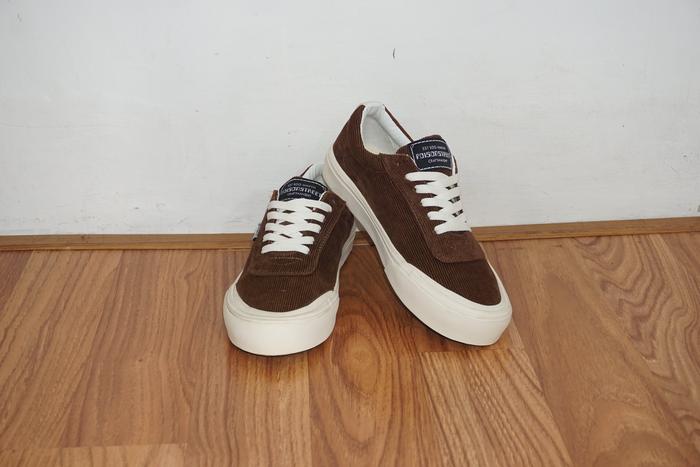 Poison Street Krueger Corduroy Brown