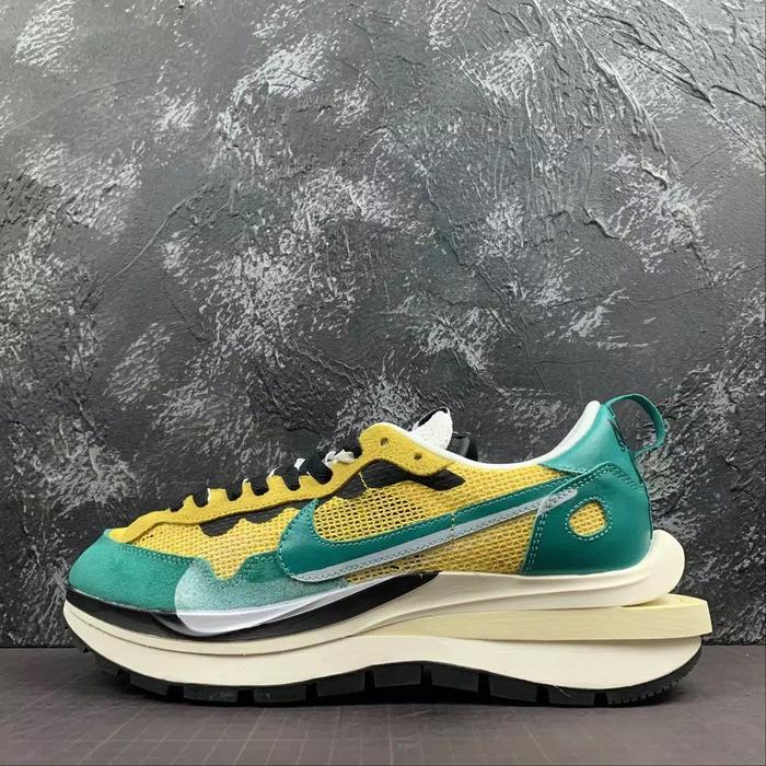 Sepatu Nike Sacai Ldwaffle Original Sacai Authentic Green Yellow