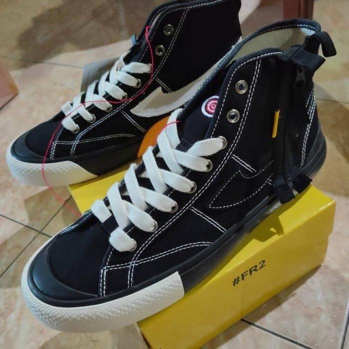 sepatu compass x fr2 hi