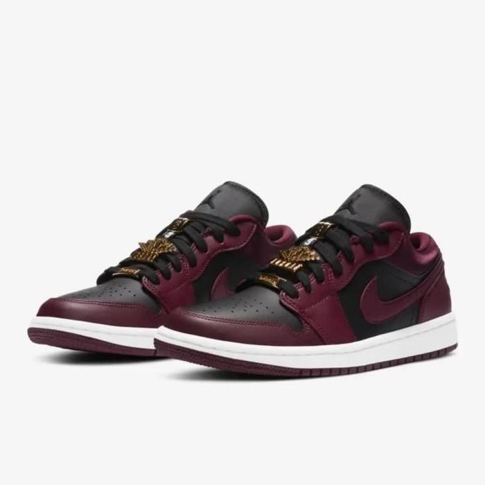 Air Jordan 1 Low Beetroot