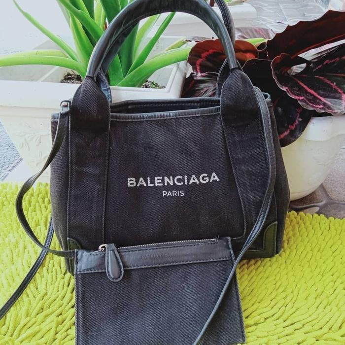 SOLD Balenciaga Cabas no gucci lv louis vuitton prada dior fendi